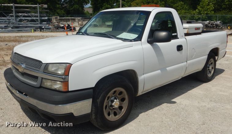 image for item JI9542 2005 Chevrolet Silverado 1500  pickup truck