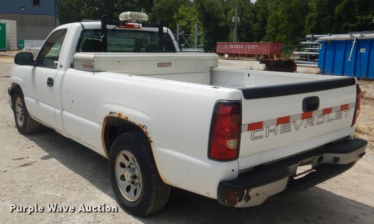 image for item JI9543 2005 Chevrolet Silverado 1500  pickup truck