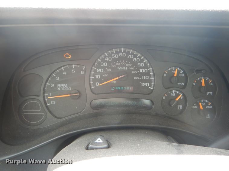 image for item JI9543 2005 Chevrolet Silverado 1500  pickup truck