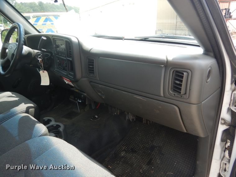 image for item JI9543 2005 Chevrolet Silverado 1500  pickup truck