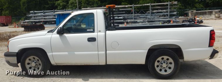 image for item JI9544 2005 Chevrolet Silverado 1500  pickup truck