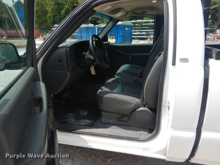 image for item JI9544 2005 Chevrolet Silverado 1500  pickup truck