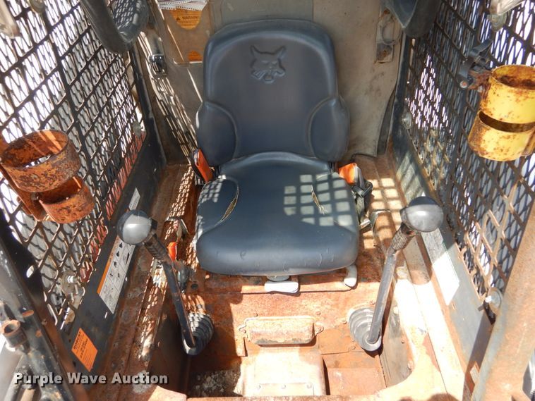 image for item JI9545 2009 Bobcat S300  skid steer loader