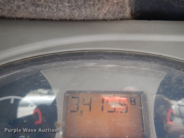 image for item JI9546 2009 Bobcat S300  skid steer loader