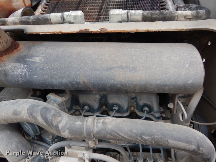 image for item JI9546 2009 Bobcat S300  skid steer loader