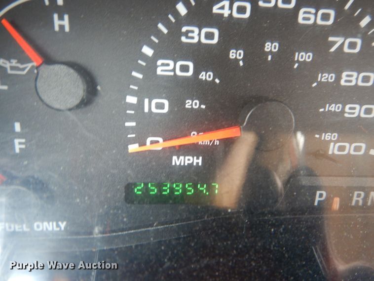 image for item JI9547 2004 Ford F550 Super Duty XL  SuperCab bucket truck