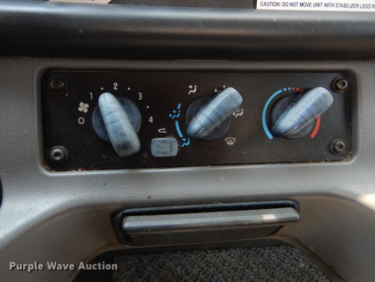 image for item JI9576 2015 Freightliner M2 106  refuse truck