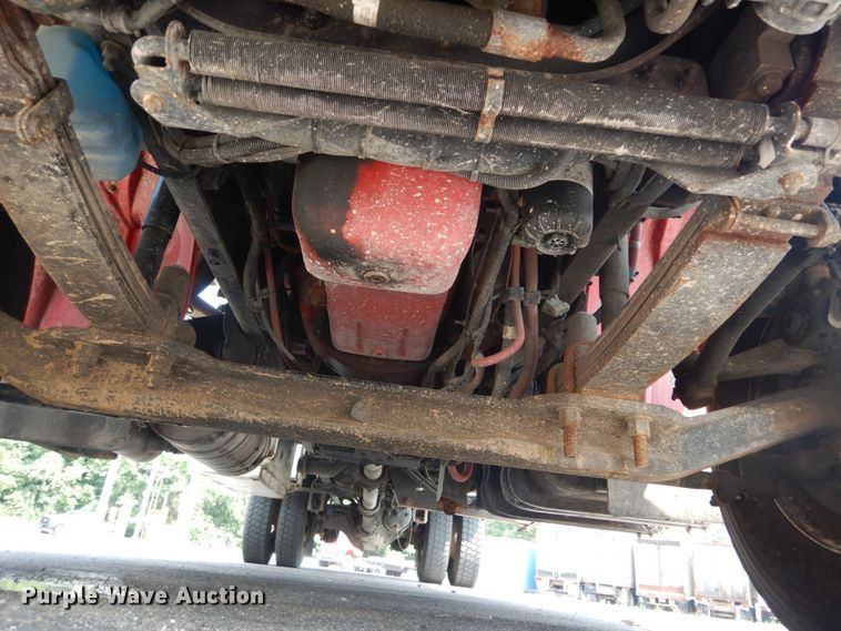 image for item JI9576 2015 Freightliner M2 106  refuse truck