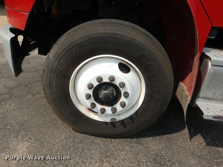 image for item JI9576 2015 Freightliner M2 106  refuse truck