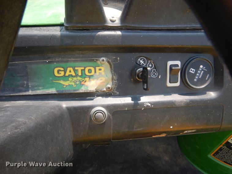 image for item JI9590 1997 John Deere Gator  utility vehicle