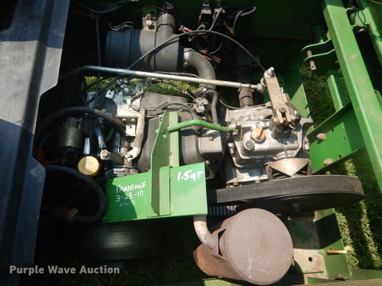 image for item JI9590 1997 John Deere Gator  utility vehicle