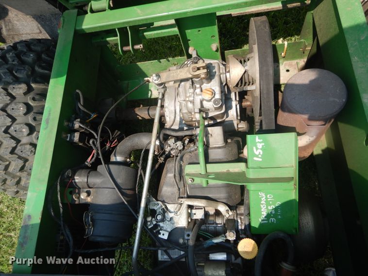 image for item JI9590 1997 John Deere Gator  utility vehicle