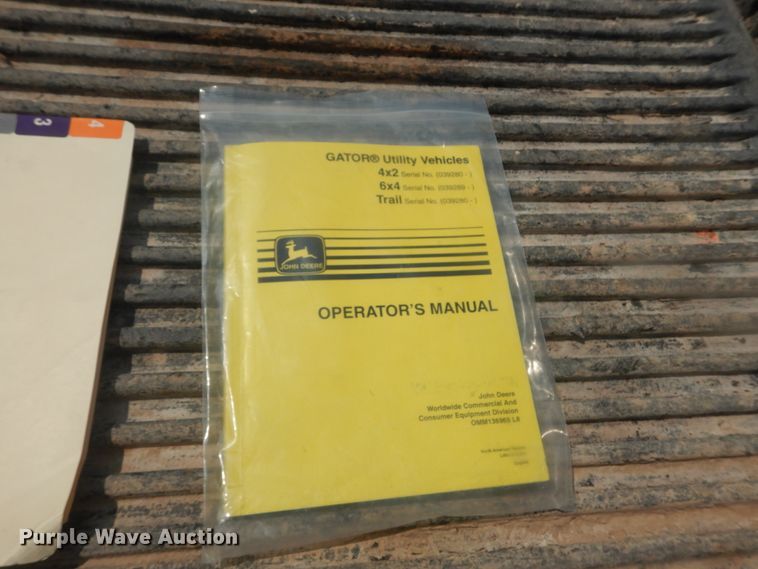 image for item JI9590 1997 John Deere Gator  utility vehicle