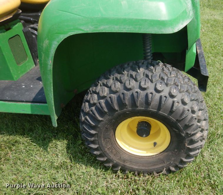 image for item JI9590 1997 John Deere Gator  utility vehicle