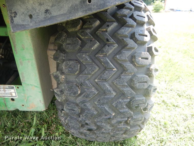 image for item JI9590 1997 John Deere Gator  utility vehicle