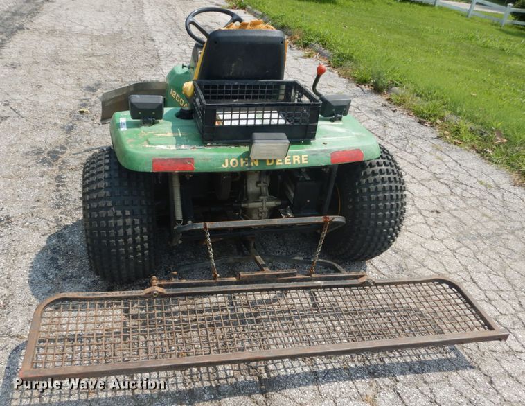 image for item JI9591 John Deere 1200A  bunker rake