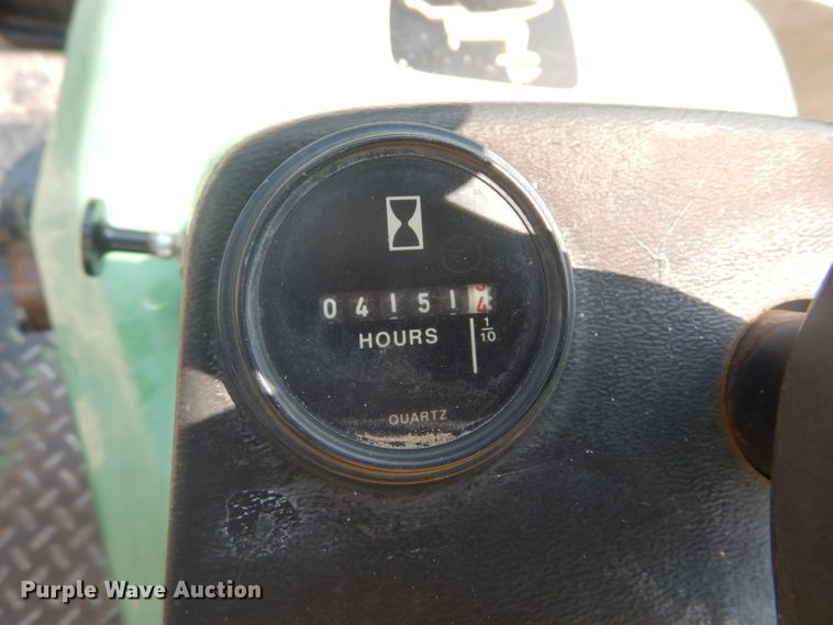 image for item JI9591 John Deere 1200A  bunker rake