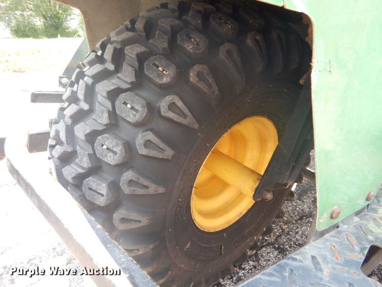 image for item JI9591 John Deere 1200A  bunker rake