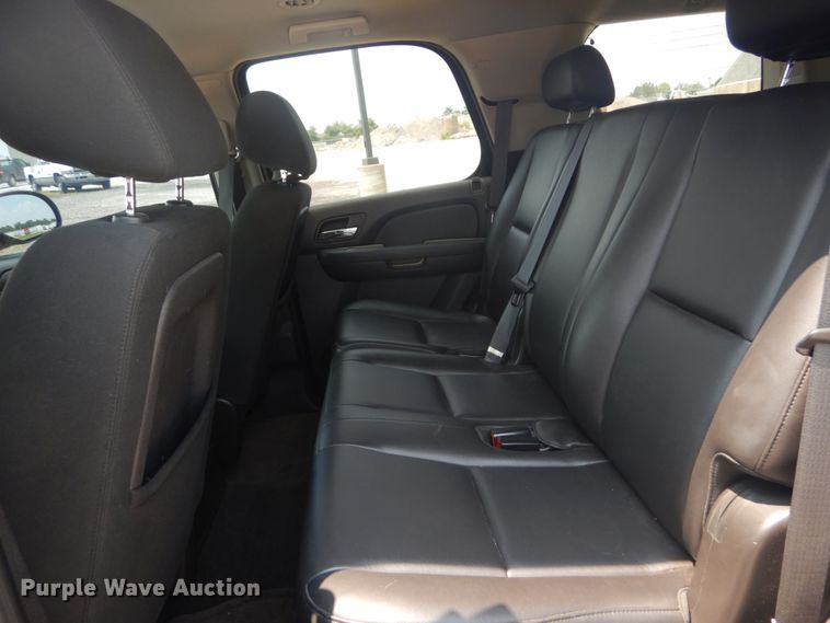 image for item JI9642 2010 Chevrolet Tahoe  SUV