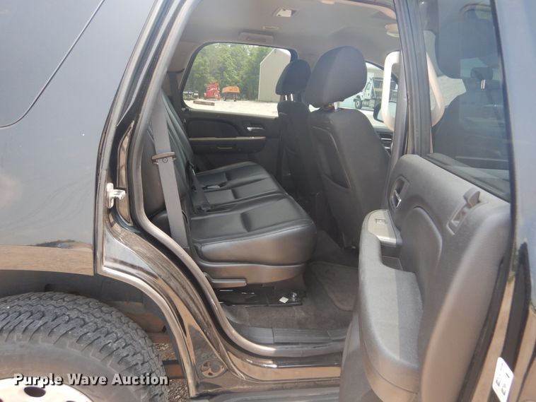 image for item JI9642 2010 Chevrolet Tahoe  SUV