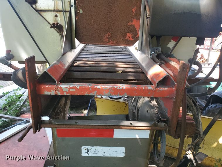 image for item JM9622 Swenson  stainless steel spreader