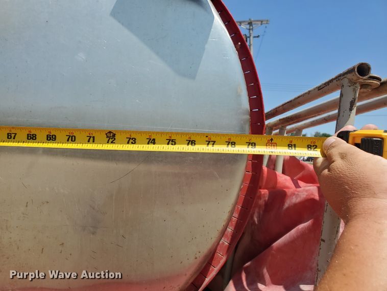 image for item JM9624 1984 Ford F800  water truck