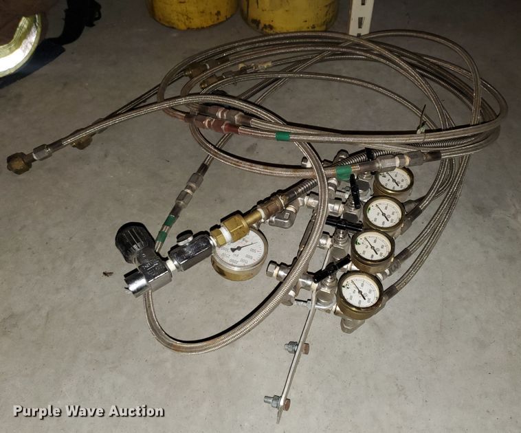 image for item JM9627 Four bottle cascade air system