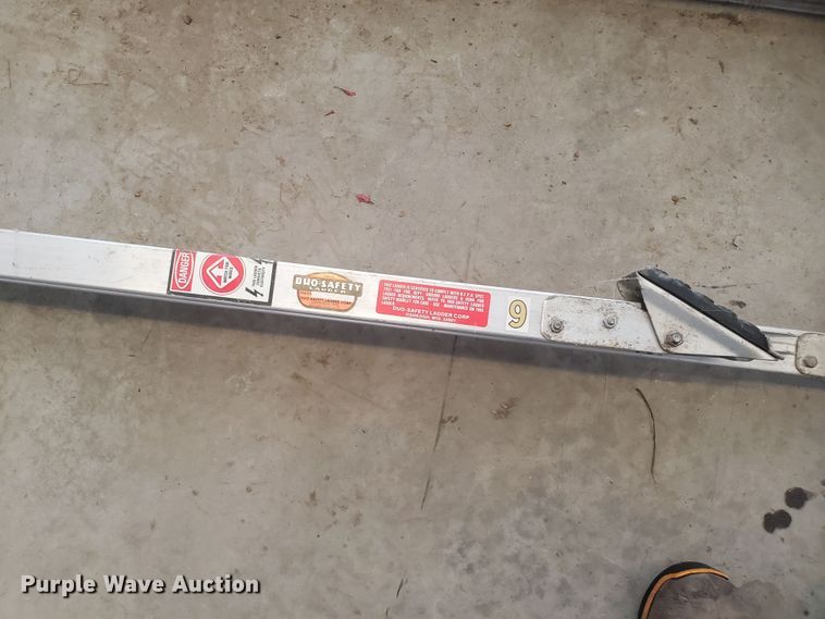 image for item JM9628 Fire ladders