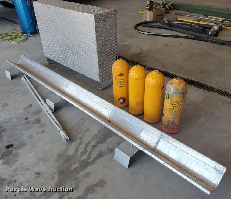 image for item JM9629 Fire gear