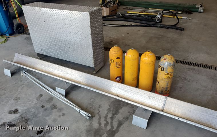 image for item JM9629 Fire gear