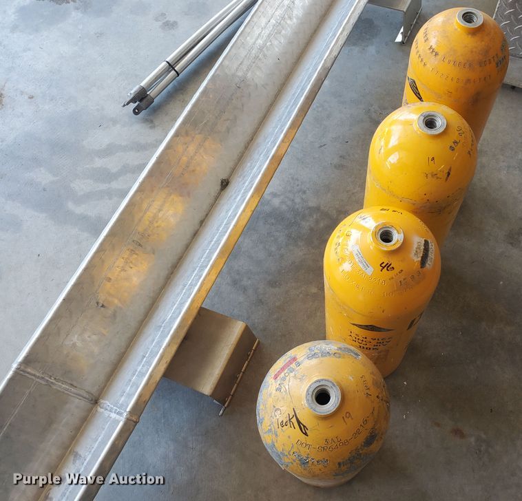 image for item JM9629 Fire gear