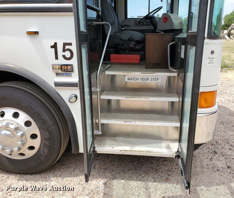 image for item JM9676 2015 International IC-RE  coach bus