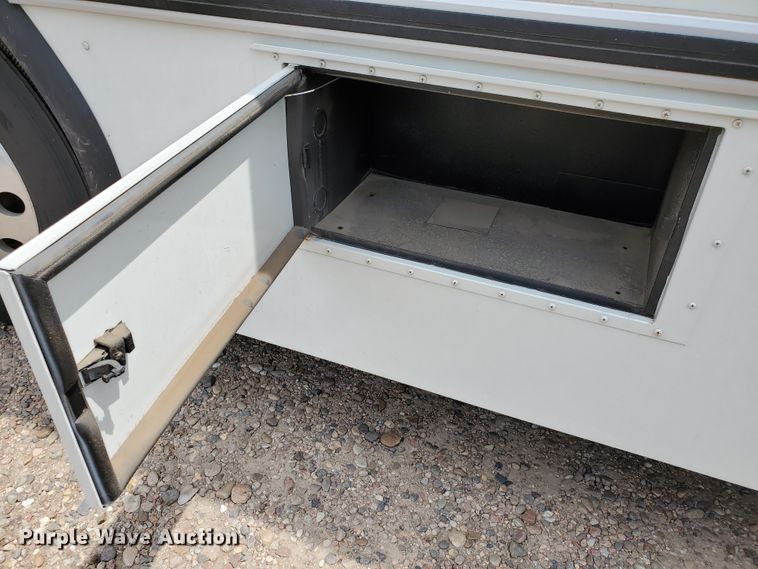 image for item JM9676 2015 International IC-RE  coach bus