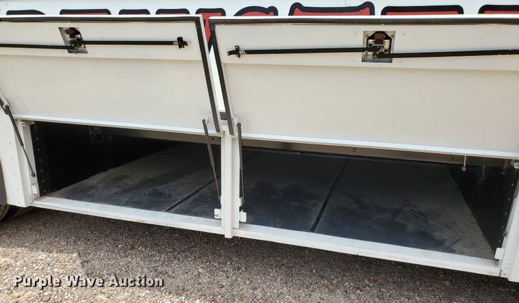 image for item JM9676 2015 International IC-RE  coach bus