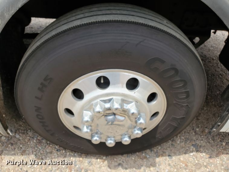 image for item JM9676 2015 International IC-RE  coach bus