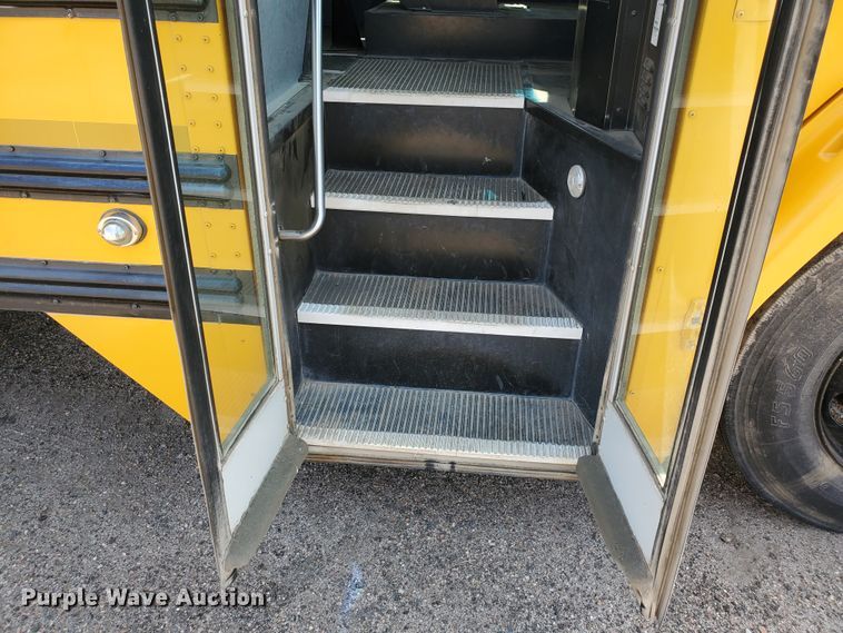 image for item JM9677 2007 Freightliner Thomas  school bus