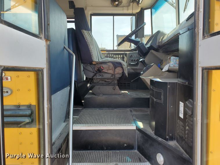 image for item JM9677 2007 Freightliner Thomas  school bus