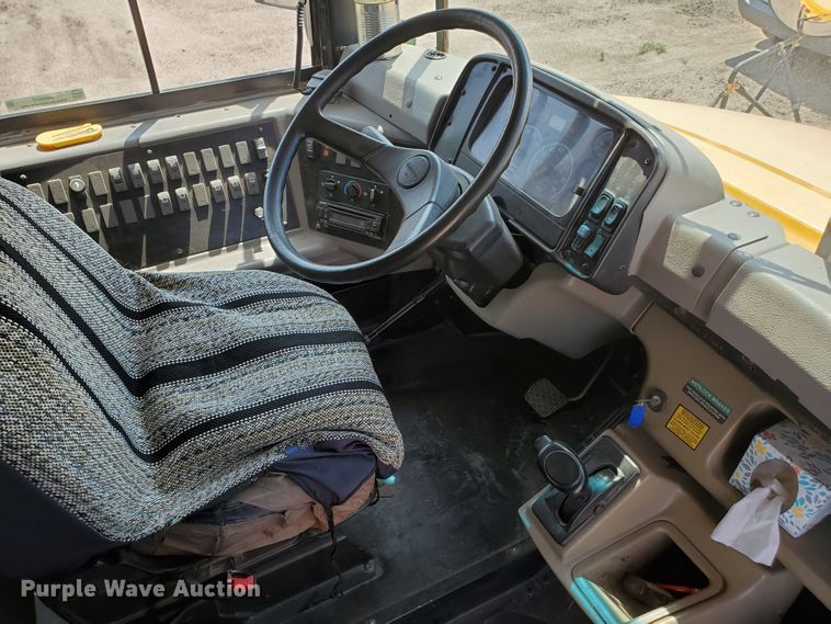 image for item JM9677 2007 Freightliner Thomas  school bus