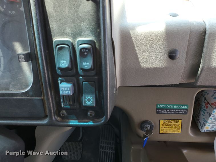 image for item JM9677 2007 Freightliner Thomas  school bus