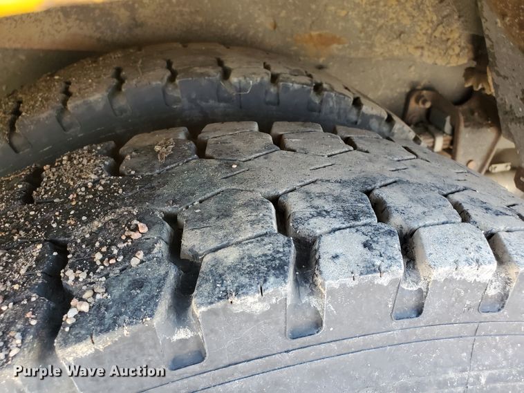 image for item JM9677 2007 Freightliner Thomas  school bus