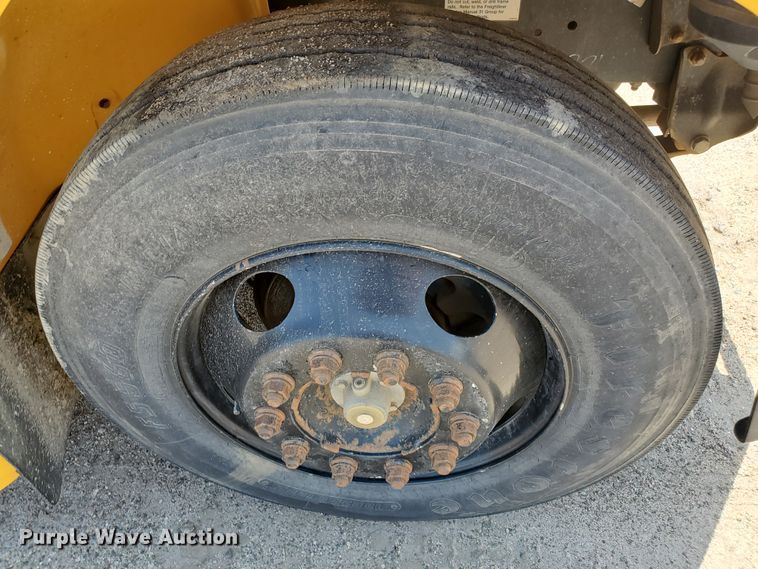 image for item JM9677 2007 Freightliner Thomas  school bus