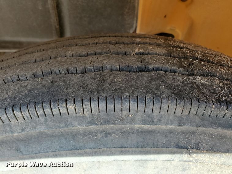 image for item JM9677 2007 Freightliner Thomas  school bus