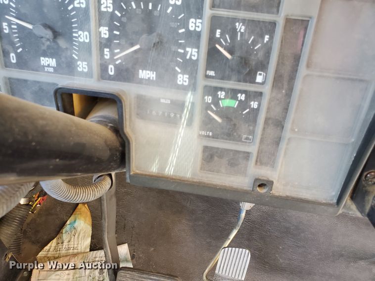 image for item JM9683 1997 International 3800 AmTran  school bus