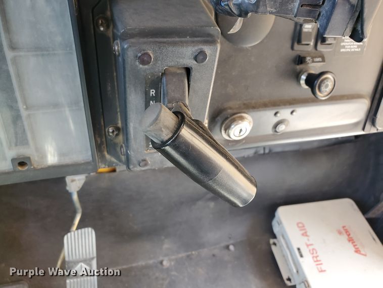 image for item JM9683 1997 International 3800 AmTran  school bus