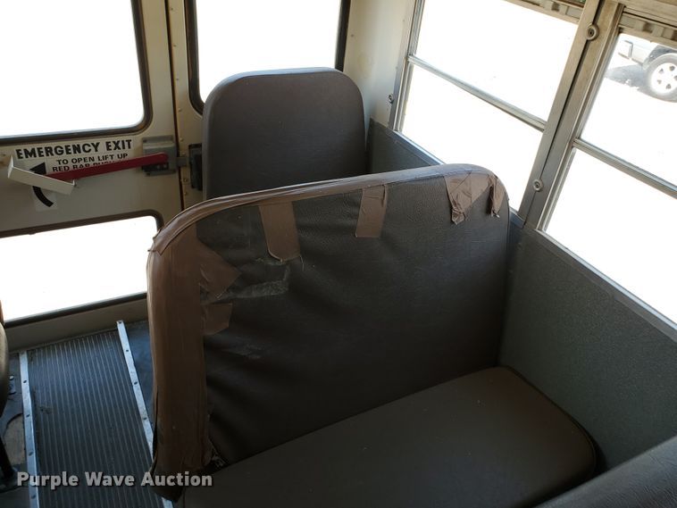 image for item JM9683 1997 International 3800 AmTran  school bus