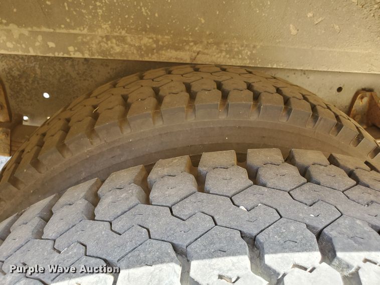 image for item JM9683 1997 International 3800 AmTran  school bus