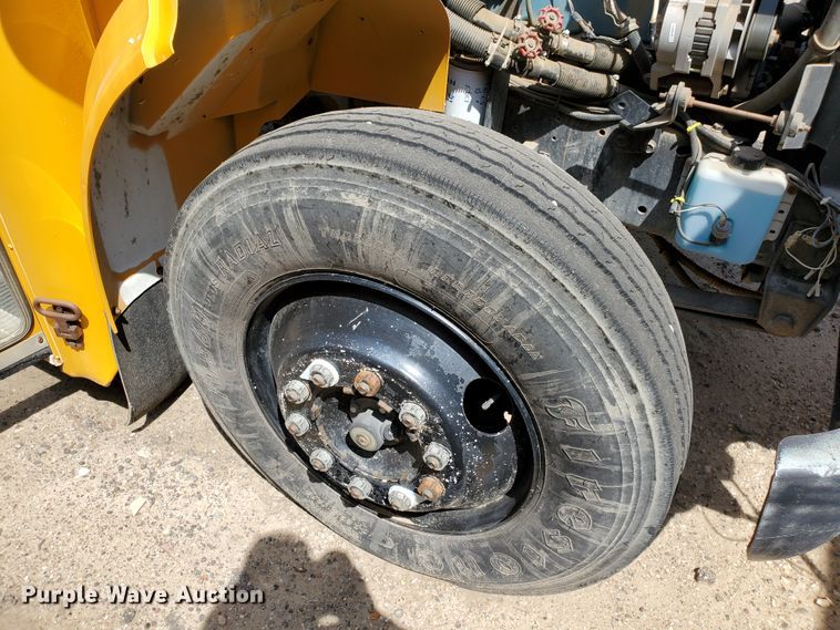 image for item JM9683 1997 International 3800 AmTran  school bus