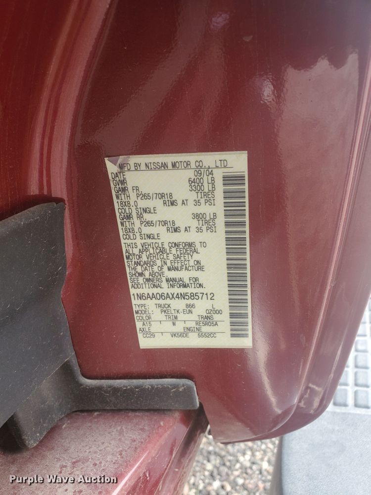 image for item JM9697 2004 Nissan Titan SE  King Cab pickup truck