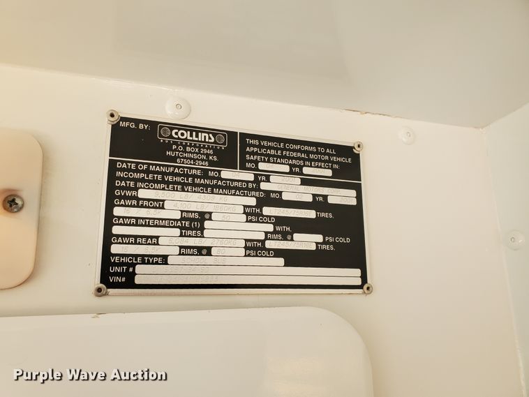 image for item JM9702 2001 Chevrolet Express 3500 Cargo  school bus