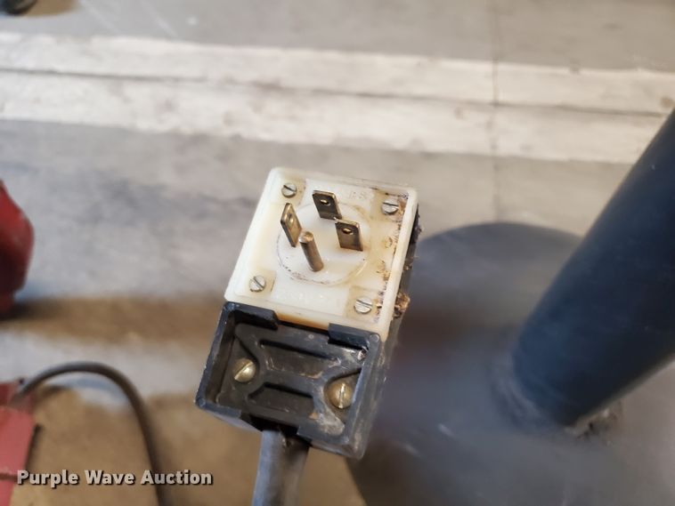 image for item JM9706 (2) bench grinders